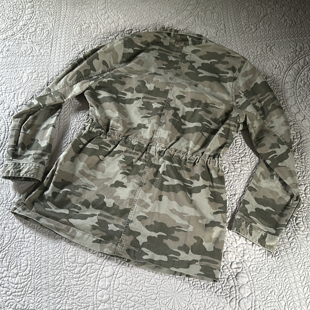 Universal Thread Camo Jacket - Picture 4 of 4